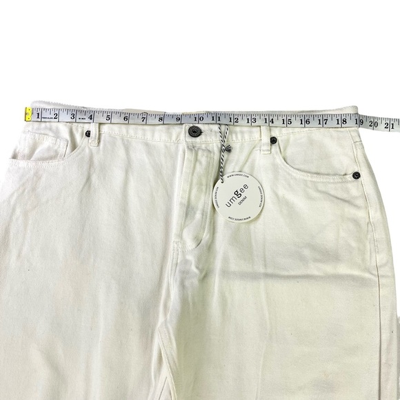 Umgee White Wide Legs Distressed Jeans With Frayed Hem Womens Size 9 - Picture 16 of 16